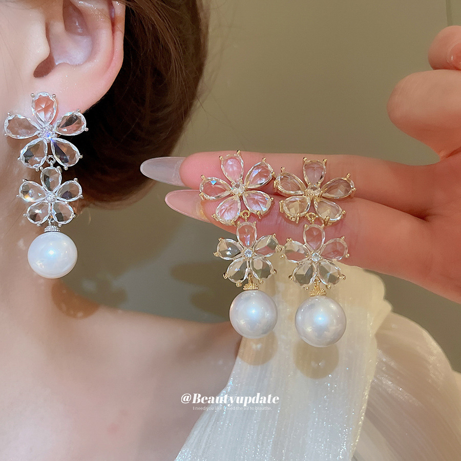 Aguja de plata, circón, flor, perla, borla, pendientes de moda, pendientes de todo fósforo, lujo ligero, pendientes de alta gama, sentido del diseño, nicho