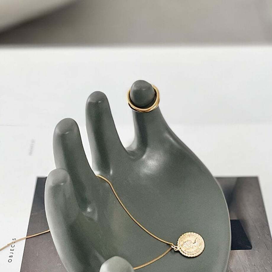 Ins viento cerámica palma adorno soporte de joyería decoración de mesa soporte de anillo soporte de almacenamiento de joyería decoración suave