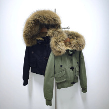 小众设计 大毛领毛绒内胆工装棉服外套 军绿/黑色