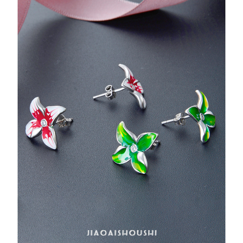 925 flores de plata esterlina pernos de orejas femeninos coreanos simplificados en estilo europeo y americano nicho de diseño personalidad pendientes temperamento orejas