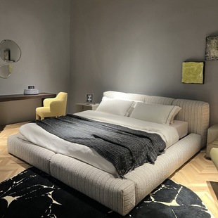 Italian Minimalist Cc Master Bedroom Gentleman's King Bed Designer Model Jannik Bed Real Shot 1.8m Double Bed Wedding Bed