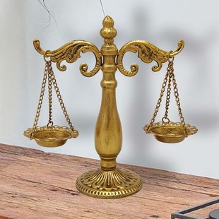 European Iron Office Decoration Ornaments Small Photography Props Retro Creative Libra Home Golden Balance
