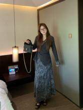 ��aŮ�b�����΢���@��ƴ���OӋ��ᘿ����~β����ȹ���b