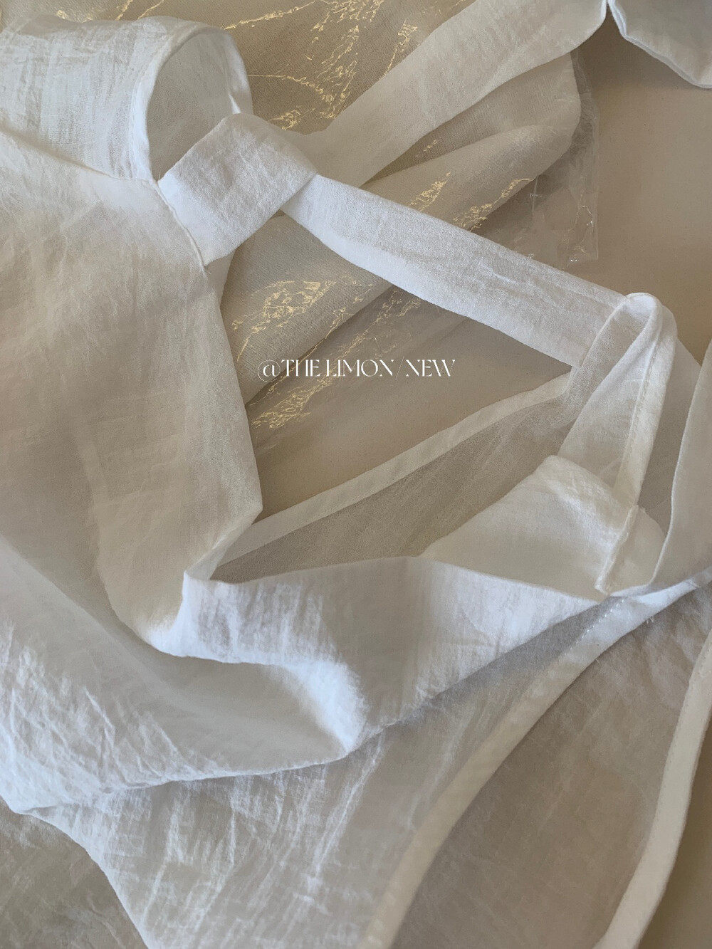 Áo hai dây nữ phong cách Hàn Quốc chất liệu satin tay không cổ chữ V — Xanh đen, màu trắng, màu xám chi tiết 15