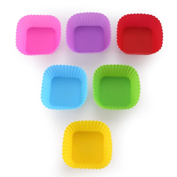 Square muffin cup (about 7 grams)