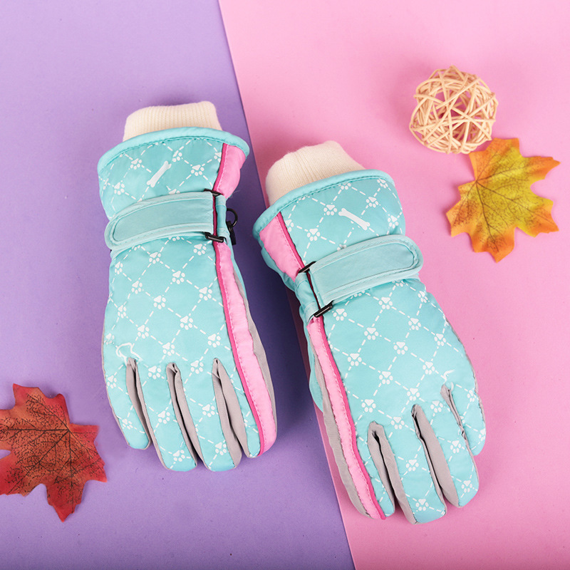 4-17 años de edad de los niños engrosada a prueba de frío impermeable a prueba de viento antideslizante cálido esquí nieve jugando guantes de algodón de invierno