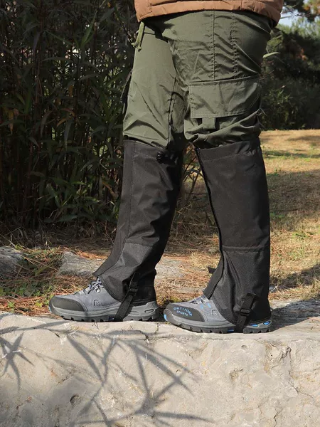High-End Outdoor Snow Covers, Mountaineering Waterproof and Snow-Proof Shoe Covers, Sand-Proof Colorful Leg Protectors for Women, Desert Hiking Boot Covers for Men