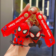 クラシック女装スパイダーマンキーホルダー立体人形車のキーペンダントナイトマーケットカップルギフト卸売