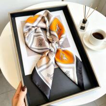 �¿�z��Ůϵ���߼��д��ļ��b��������r���I�������������