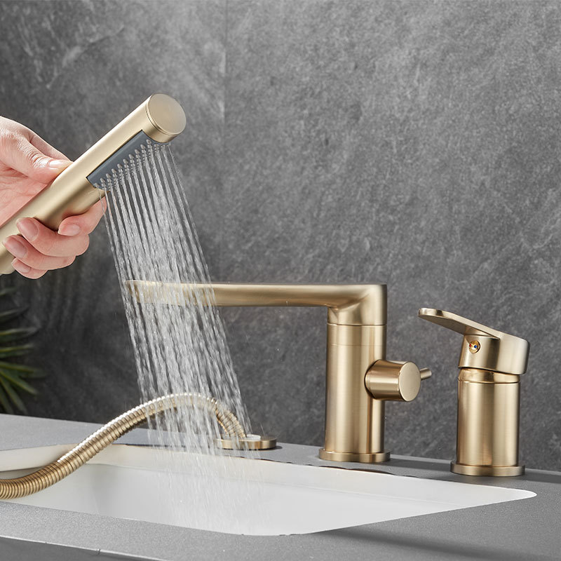 All-copper gun, grey bathtub faucet, side-mounted split hot and cold water faucet, three-piece set, bathroom showerhead, rotatable Application Scenario
