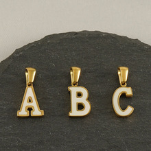 小众经典不锈钢字母吊坠跨境厂家批发欧美ins风个性百搭时尚项链