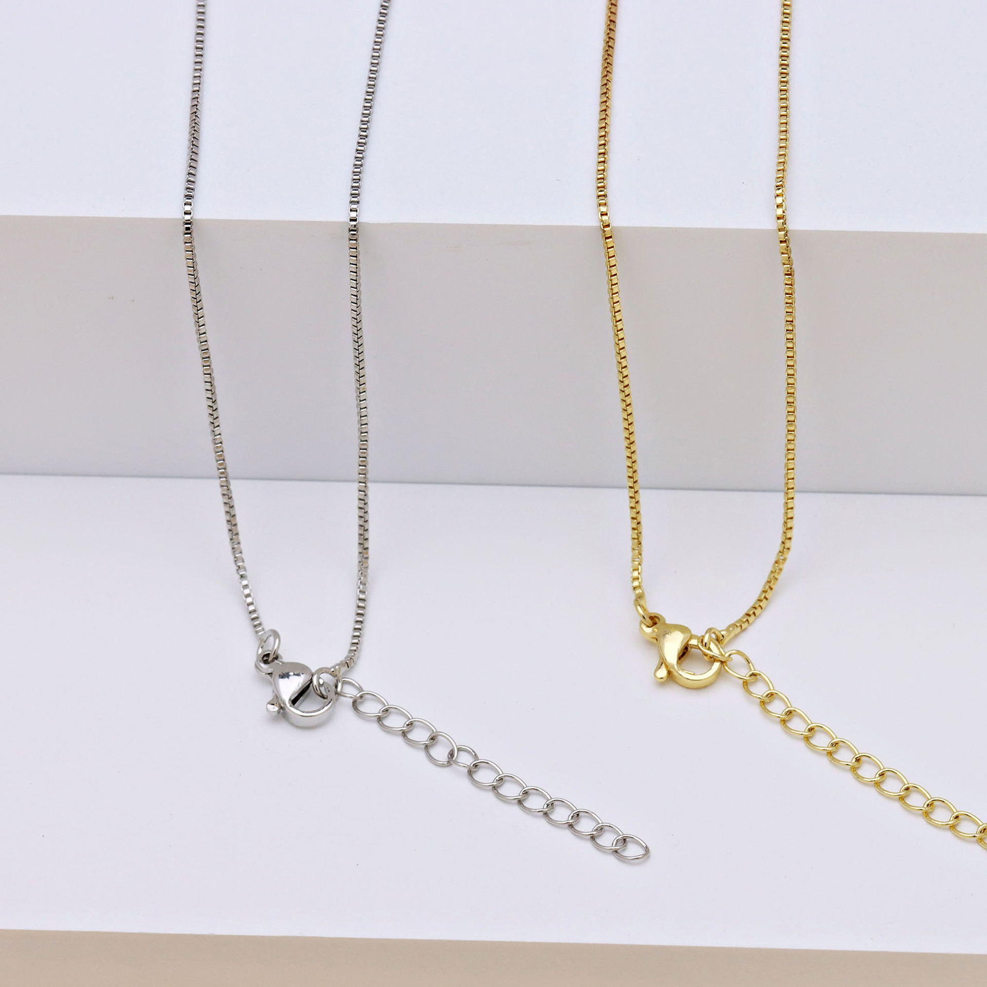 6g Weight 18K Gold Plated Plating Material Necklace Classification Copper Chain Material cable chain, box chain Chain Type 1 Piece Quantity Daily Occasion Copper Material Solid Color Pattern Women's Gender Simple Style, IG Style Style Copper 18K Gold Plated Solid Color Necklace 4