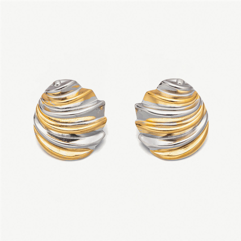 Tina transfronteriza doble color personalidad de acero inoxidable 18K oro redondo plegado textura de aretes de orejetos de explosión europea y americana