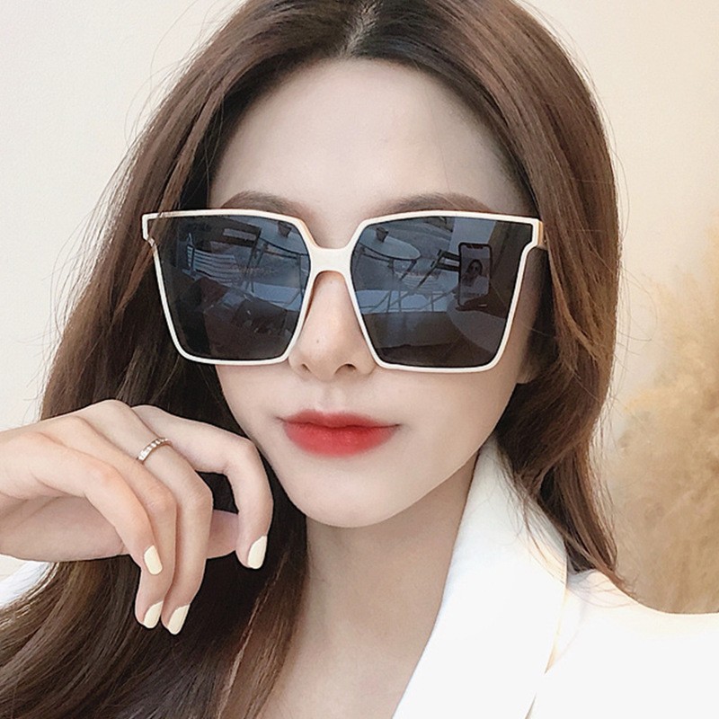 Women's Fashion Solid Color Pc Square Full Frame Sunglasses display picture 1