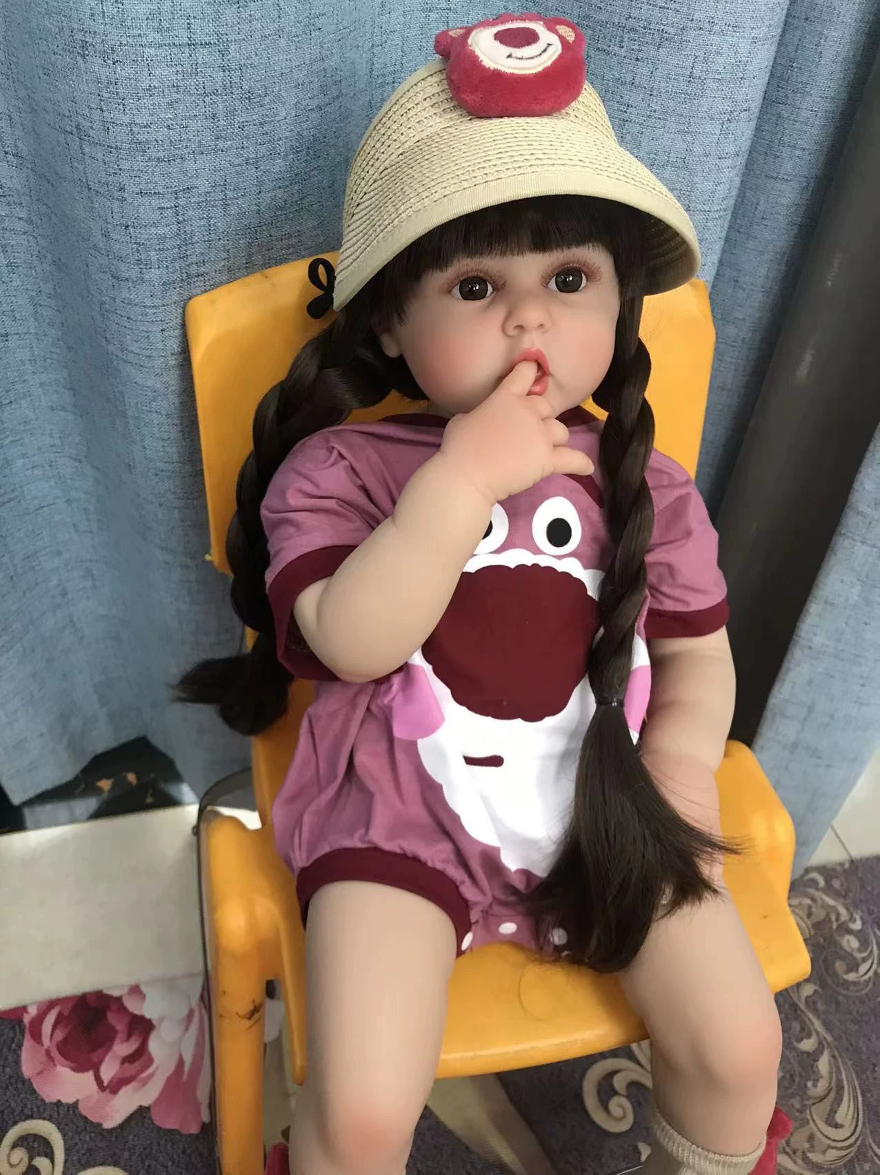 BZ клубничный медведь 60 см имитация новорожденного ребенка коричневые длинные волосы девочка хлопковая кукла TikTok поставка