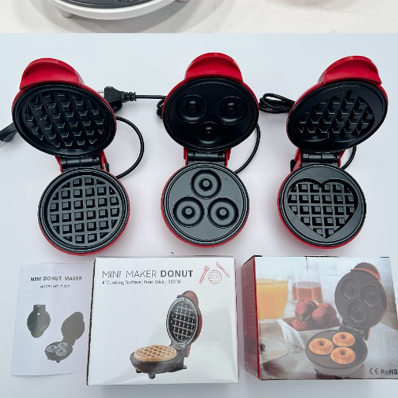 Cross Border New Home Bread Machine Pancake Machine Mini Baking Cake Waffle Machine Sandwich small size Breakfast Machine