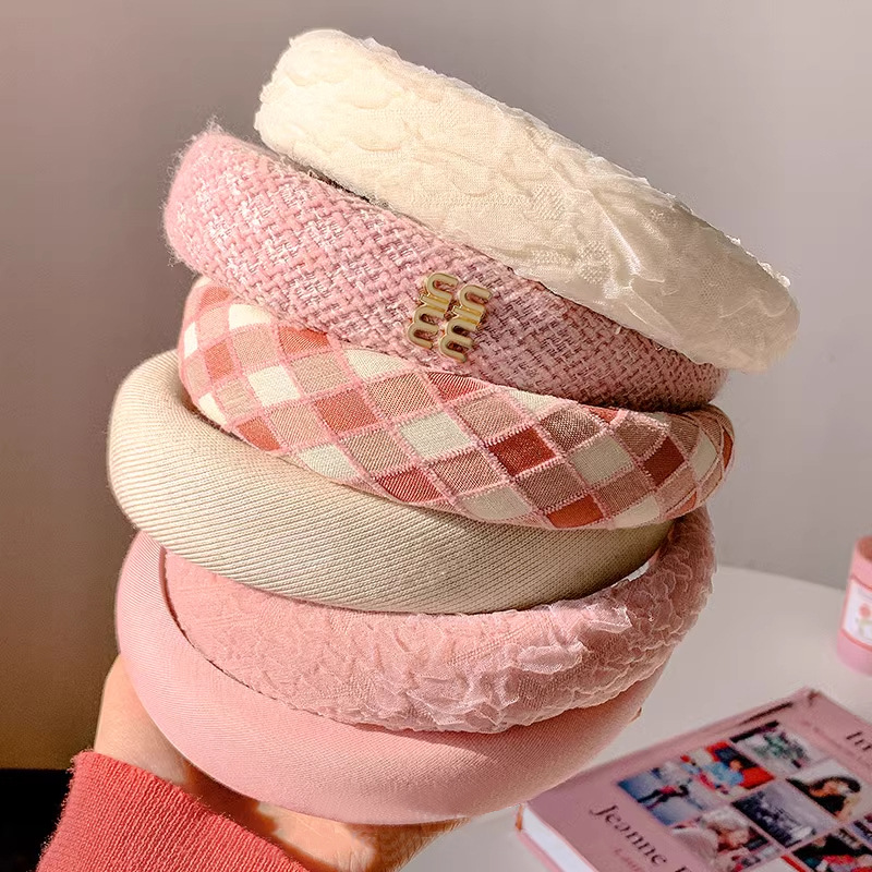 Hermosa y dulce banda de cabello rosa para mujeres, banda de cabello de alta presión craneal, banda de cabello diaria, banda de cabello de niña, tocado de tarjeta de cabello de corazón