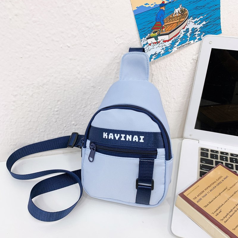 Bolso de pecho para niños y niñas de color de contraste de moda coreana, deportes de ocio, letras de estilo occidental, bolso de mensajero para niños, nuevo bolso para niños