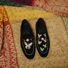 羊皮刺綉樂福鞋女秋季新款 黑色 低跟復古圓頭平跟女式單鞋低幫鞋