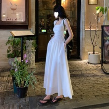 法式白色吊带连衣裙女夏气质高级感仙女超仙森系海边度假收腰长裙