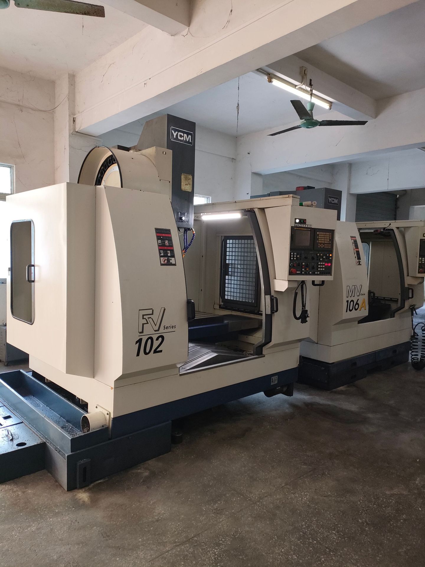 二手台湾永进FV102加工中心二手数控CNC电脑锣永进加工中心