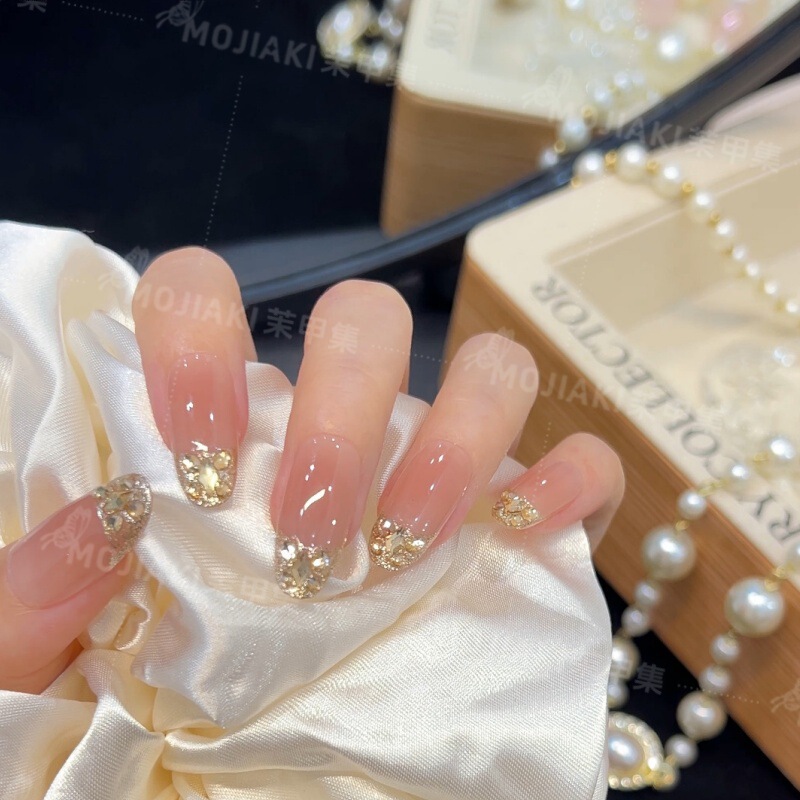 [Liuli Ice Tea] French Diamond-Encrusted High-End Design for Daily Whitening and Handmade Manicure