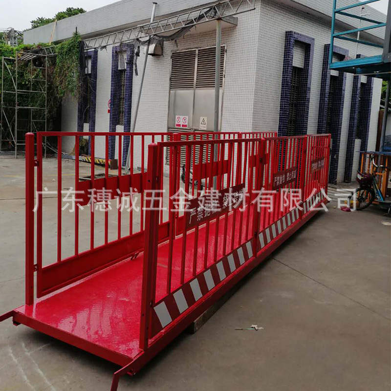 厂家直供塔吊空中走道标准化塔吊检修平台拼装式塔吊防攀爬通道