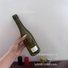 メーカーの現物販売375mlのシルクの口が開墾しています。