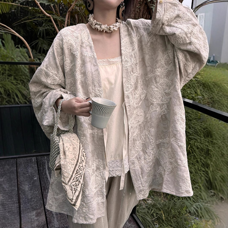 2026 Spring Outwear Jacquard Full Embroidery Elegant Women's Jacket with High-End Feel, Loose Fit Oversized Cardigan with Belt C0448