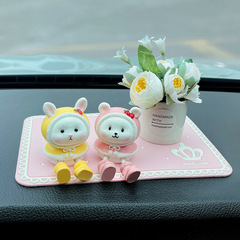 New car anti-slip mat, high temperature resistance, car center console ornaments, anti-slip mat, cartoon insulated coaster, placemat wholesale