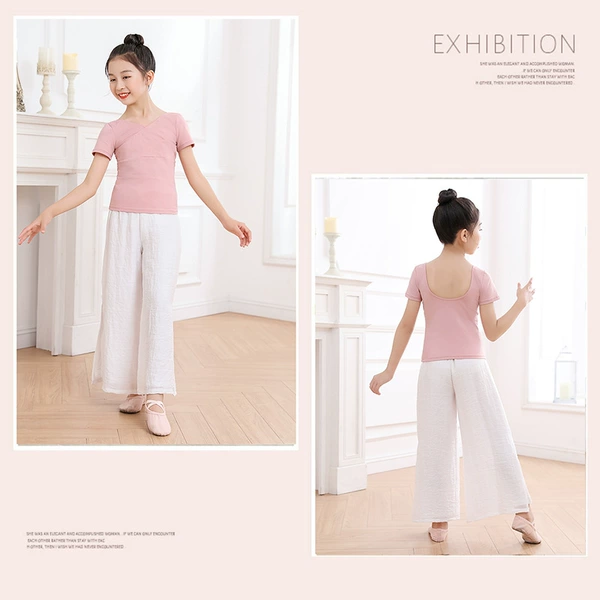1620 short-sleeved lotus root + 1647 white wide-leg pants