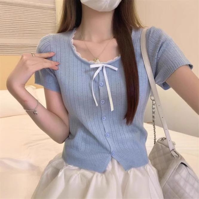 Square-Neck Solid Color Lace Patchwork Short-Sleeve Knit Top with Bow Tie, Elegant and Versatile for Commuting, Fashionable Blue
