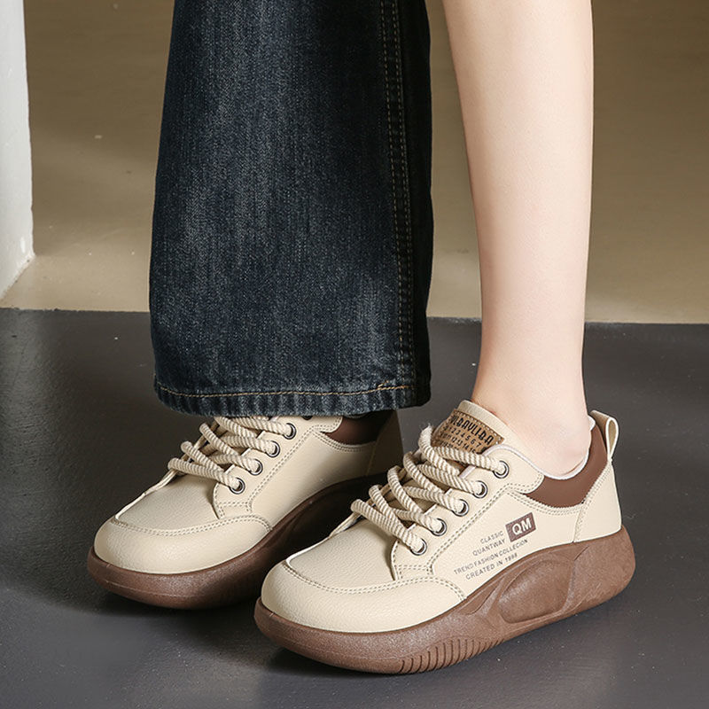 Zapatos al por mayor de mujeres primavera y otoño nuevos zapatos de mujer con suela suave no se cansa pies ligeros lujosos de alto nivel para usar zapatos de mujer con suela suave