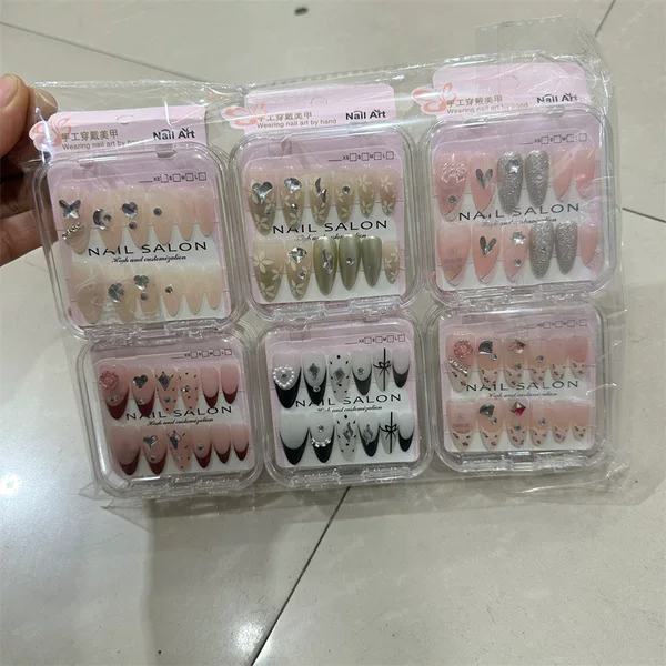 New Manicure Patches, Removable Fake Nails, Long Finished Wearable Nails, Wholesale 2 Yuan Store