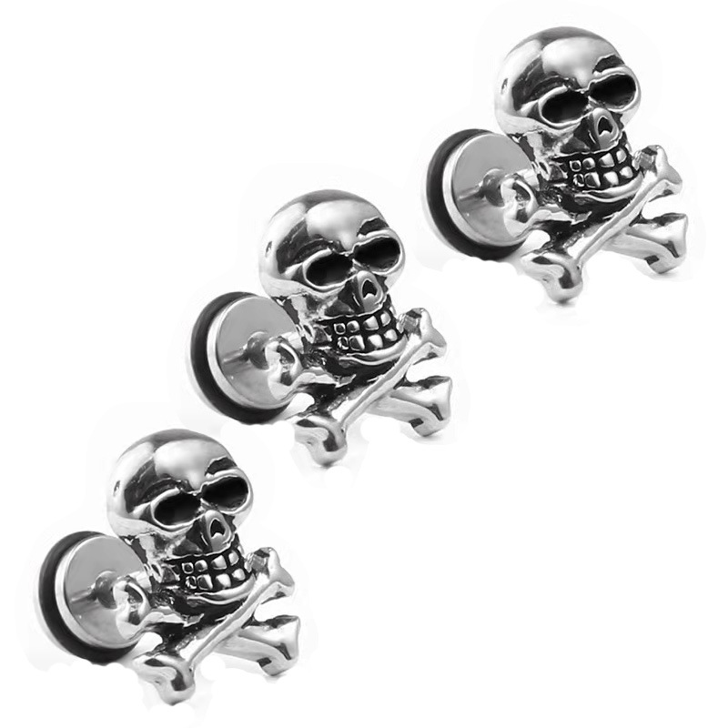1 Piece Ear Cartilage Rings & Studs Punk Simple Style Skull Titanium Steel Ear Cartilage Rings & Studs display picture 1