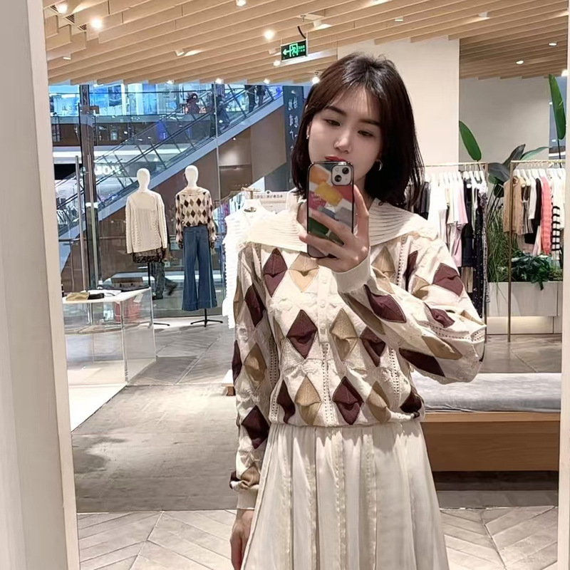 现货2025秋季新款宽松甜美风显瘦撞色菱形格翻领针织开衫 2J3E466|undefined
