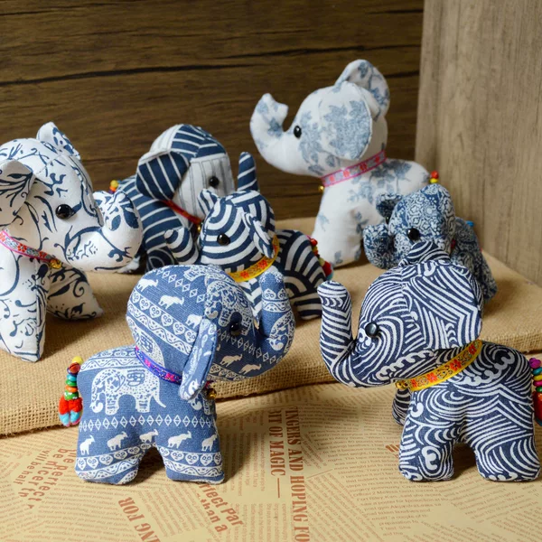 Wholesale Tie-Dye Baby Elephant Thai Fabric Tie-Dye Elephant Creative Ornaments Xishuangbanna Cultural and Creative Tourism Souvenirs