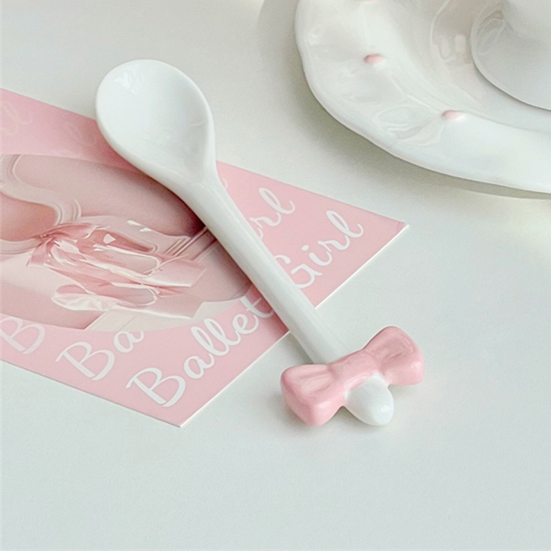Hand-painted Ceramic Coffee Spoon With Bowknot Korean Style_voghion.com