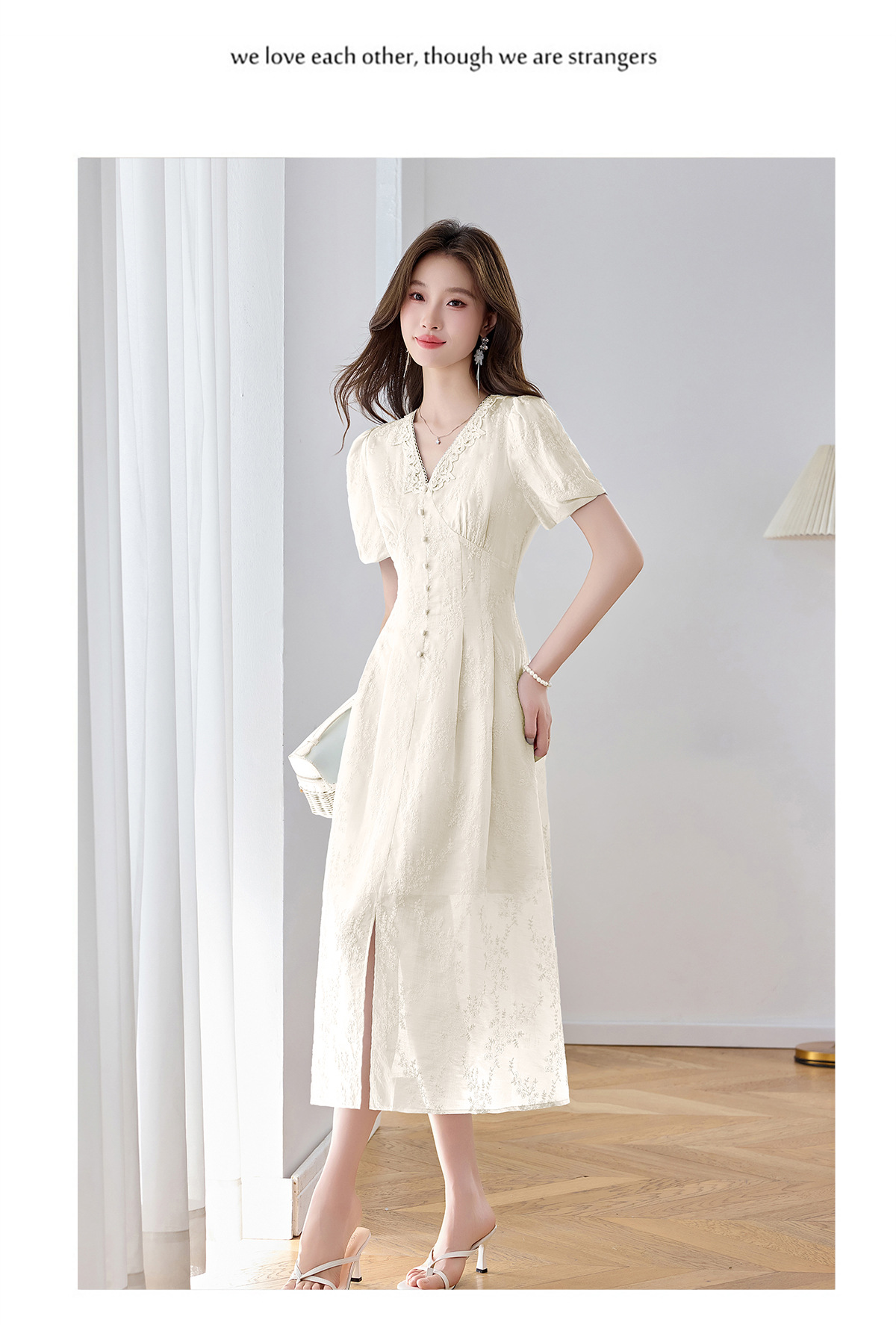 Đầm maxi nữ thêu hoa cổ V thắt eo phong cách cổ điển dài — màu xanh nhạt, màu sắc chi tiết 17