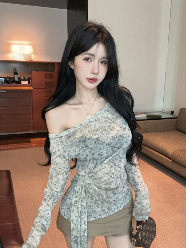 不规则斜肩长袖t恤女秋季辣妹一字肩绑带收腰上衣巨好看防晒罩衫|undefined