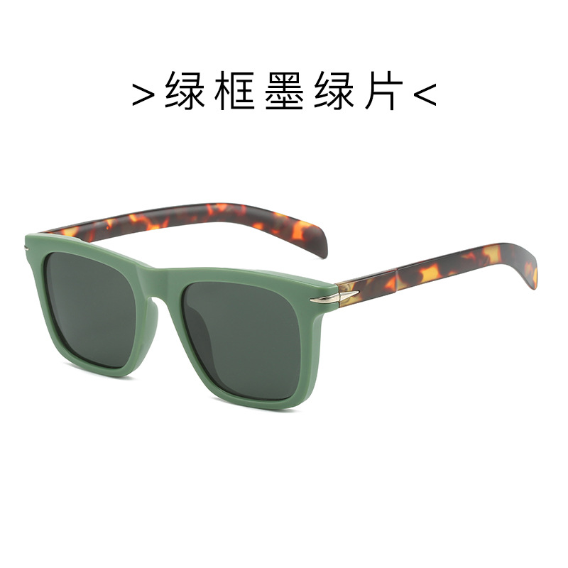 Gafas de sol para hombres con clavos de arroz de caja transfronteriza europea y americana 24 Gafas de sol polarizadas de nueva moda Gafas de sol personalizadas al por mayor