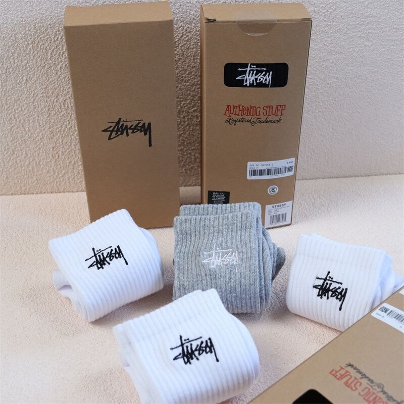 Free shipping Stuss socks for men and women, towel-soled sports socks, couple's embroidered socks, Stuss basketball socks, wholesale and dropshipping Free shipping Stuss socks for men and women, towel-soled sports socks, couple's embroidered socks, Stuss basketball socks, wholesale and dropshipping