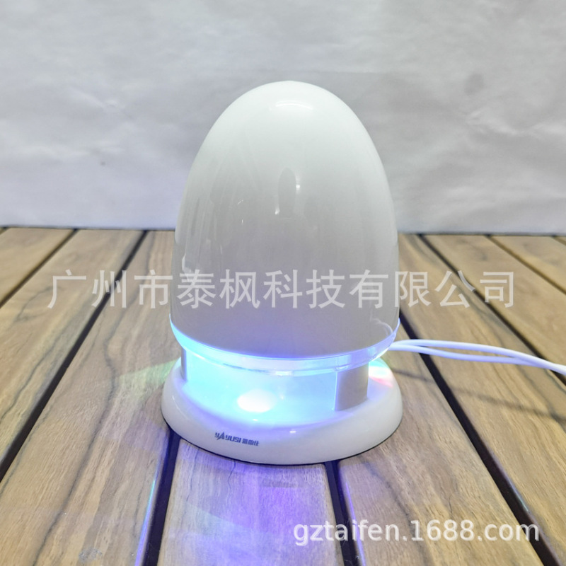 雅韻仕801コンピュータオーディオusb単体の小さいスピーカーの弾頭の個性が光るミニスピーカーが輝いています。|undefined