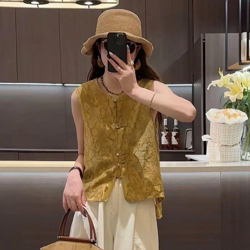 2026 Summer New Lace Crochet Single-Breasted Chinese Style Shirt Top with a Stylish Design, Casual Sleeveless Blouse 2026 Summer New Lace Crochet Single-Breasted Chinese Style Shirt Top with a Stylish Design, Casual Sleeveless Blouse