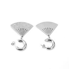 手镯;手链;项链