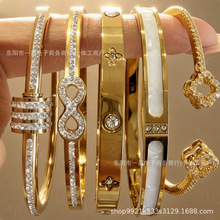 �r�аٴ�߼��з�ˮ����ɫ���P䓽�ɫ��ʮ�ְ�ؐ 8 ���֭h���C