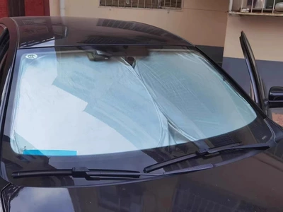 Car curtains — Xiaopeng Sunshade - 1-piece-of-silver-front-guard-double-layer-cloth-with-strong-thermal-insulation-silver-on-the-outside-and-black-on-the-inside-model-xpeng-g7