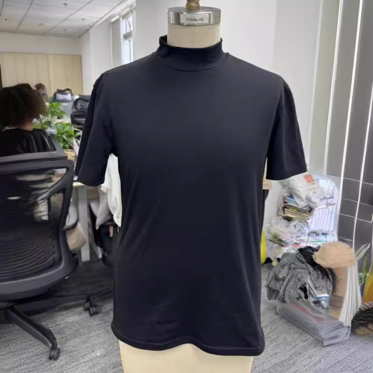 2025 크로스보더 유럽 및 미국 하프 터틀넥 남성 반팔 티셔츠 아마존 인기 솔리드 컬러 니트 바닥 셔츠 맞춤형 가공