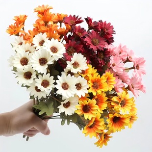 Amazon Quality Autumn Color 7-Head Daisy Autumn Chrysanthemum Wedding Home Decoration Silk Flower Fake Flower Bouquet