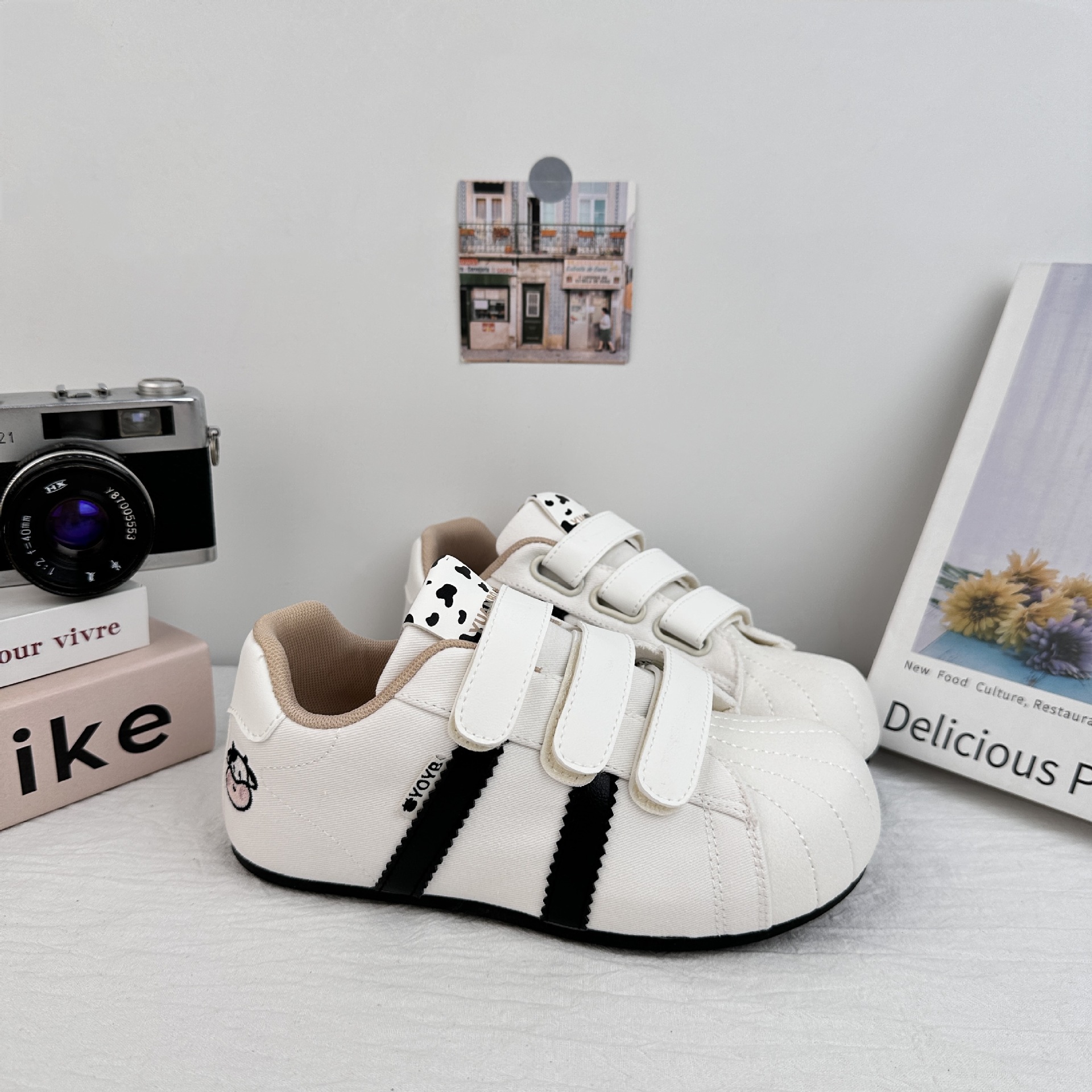 Farwave concha cabeza de dibujos animados zapatos de skate para mujeres 2025 nuevo verano velcro zapatos de moda zapatos bordados exquisitos zapatos planos